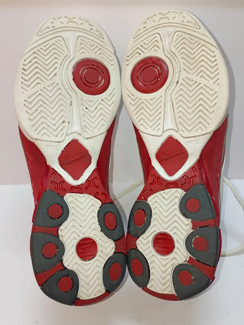 VTG Nike Shox Ace Athletic Shoes Men’s Size 10 White Varsity Red 310723-104